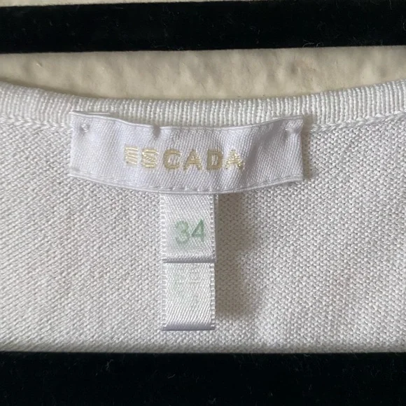 Escada Sleeveless Multicolor Top Size 34 Green Blue White Knit Elegant Summer - Picture 2 of 7